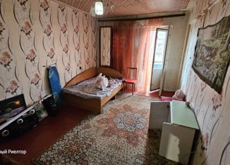 Продается 2-комнатная квартира, 47.8 м2, Карелия, улица Жуковского, 34