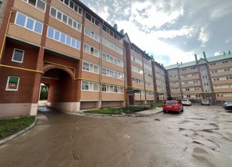 Продажа 1-ком. квартиры, 45.2 м2, Белебей, улица Революционеров