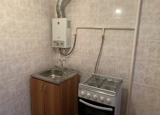 Продается 3-комнатная квартира, 62 м2, посёлок Грицовский, Первомайская улица, 18