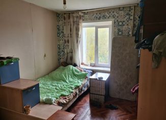 Продам комнату, 31 м2, Екатеринбург, улица Фрезеровщиков, 32, улица Фрезеровщиков