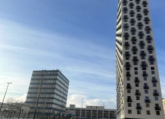 Трехкомнатная квартира на продажу, 81.2 м2, Москва, Пулковская улица, 2, метро Водный стадион