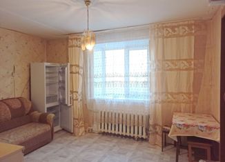Продается двухкомнатная квартира, 43.1 м2, Белогорск, Зелёная улица, 32