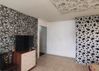 Продается 1-ком. квартира, 32.8 м2, Озёрск, улица Семёнова, 12