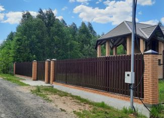 Продам дом, 300 м2, деревня Юряхино, улица Михаила Тверского, 17