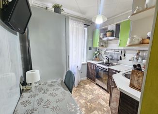 Продажа 2-комнатной квартиры, 45.4 м2, Астрахань, улица Савушкина, 26