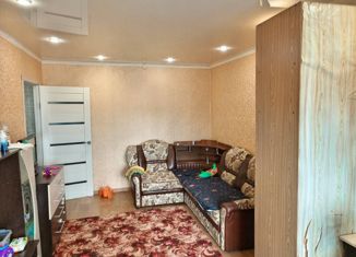 Продается 1-комнатная квартира, 30 м2, Отрадный, улица Нефтяников, 86