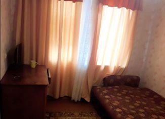 Продажа трехкомнатной квартиры, 60 м2, Алапаевск, улица Сафонова, 54