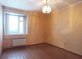 Продаю комнату, 14.2 м2, Мегион, Заречная улица, 15