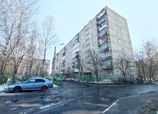 Продается 3-комнатная квартира, 52.5 м2, Ярославль, Красноборская улица, 25, Заволжский район