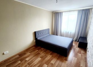 Продаю 1-комнатную квартиру, 40 м2, Смоленск, улица Ломоносова, 10В