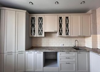 Двухкомнатная квартира на продажу, 60 м2, Йошкар-Ола, улица Чернякова, 5А, микрорайон 9Б