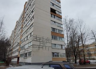 Продам 4-ком. квартиру, 70.8 м2, Санкт-Петербург, улица Партизана Германа, 18к1, муниципальный округ Урицк