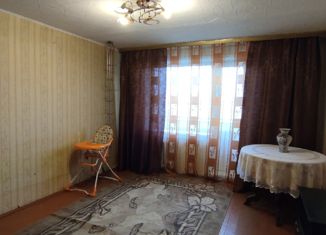 Сдаю в аренду трехкомнатную квартиру, 65 м2, Шарыпово, 6-й микрорайон, 8