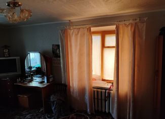 Продам 2-ком. квартиру, 43 м2, село Исянгулово, улица Чекмарева, 6