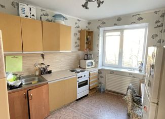 Продам трехкомнатную квартиру, 73.3 м2, поселок Береговой, улица Невельского, 6