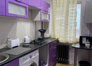 Продаю 2-комнатную квартиру, 32.7 м2, Курганская область, улица Гагарина, 2