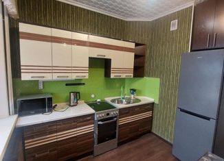 Продам 2-комнатную квартиру, 57.3 м2, Саха (Якутия), улица Карла Маркса, 1/3