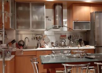 Продажа трехкомнатной квартиры, 73 м2, Санкт-Петербург, Рашетова улица, 6, Рашетова улица