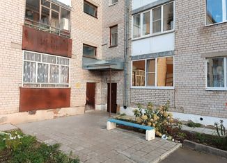 Продам 1-ком. квартиру, 36.6 м2, Великий Устюг, Советский проспект, 194А