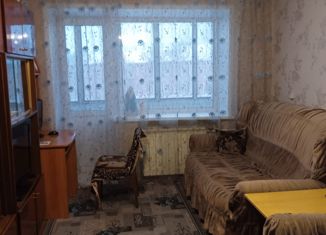 Продается 2-ком. квартира, 40.2 м2, Осинники, улица Победы, 33