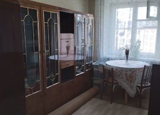 Продается 3-комнатная квартира, 59 м2, Нижегородская область, улица Мира, 2