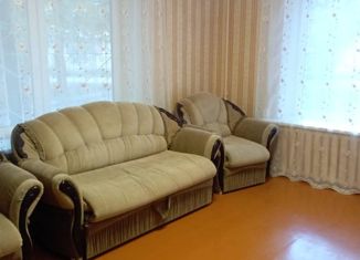 Продается двухкомнатная квартира, 41.4 м2, Павловск, Горная улица, 2