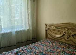 Продается двухкомнатная квартира, 52 м2, Уссурийск, Пролетарская улица, 112