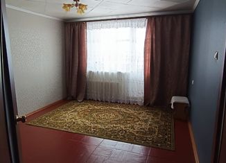 Продается двухкомнатная квартира, 44.6 м2, Новосиль, улица Коммунаров, 42