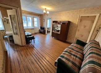 Продается 2-ком. квартира, 42 м2, Кольчугино, улица Дружбы, 13