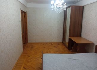 Продаю 2-комнатную квартиру, 51 м2, Каспийск, проспект Акулиничева, 5Б