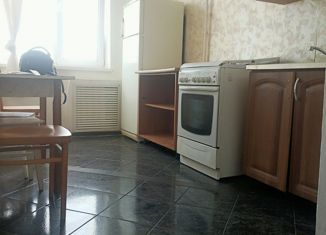 Продам 3-комнатную квартиру, 63 м2, Ставрополь, микрорайон № 20, проспект Юности, 6