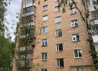 Продам 2-ком. квартиру, 43 м2, Ижевск, Школьная улица, 51, Северо-Западный жилой район