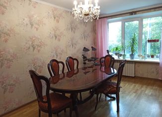 Продается трехкомнатная квартира, 56.5 м2, Санкт-Петербург, Московский район, Новоизмайловский проспект, 36к2