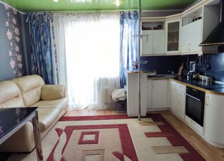 Продается двухкомнатная квартира, 65 м2, Челябинск, улица Трашутина, 25, Тракторозаводский район