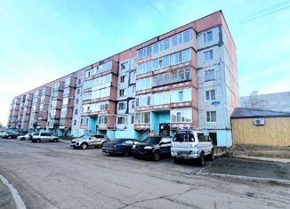 Продается двухкомнатная квартира, 54.9 м2, Вилючинск, микрорайон Северный, 13