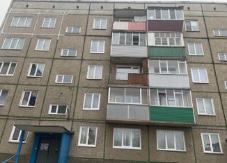 Продается 2-комнатная квартира, 44.1 м2, Саяногорск, микрорайон Заводской, 10