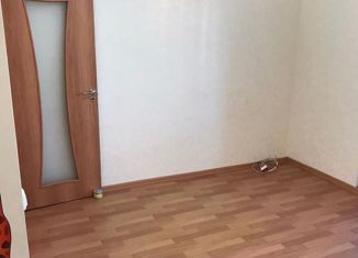 Продаю 1-комнатную квартиру, 33 м2, поселок городского типа Уруссу, Уруссинская улица, 17