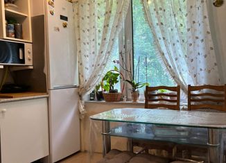 Продам 2-ком. квартиру, 37.7 м2, Москва, улица Вучетича, 19, улица Вучетича