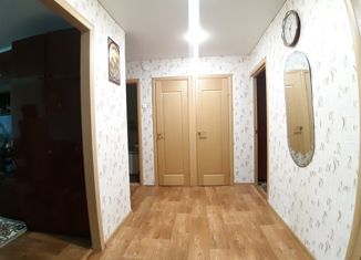 3-комнатная квартира на продажу, 81.5 м2, Азнакаево, улица Тукая, 23