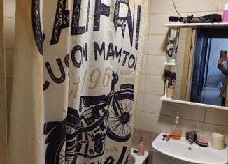 Продажа 2-комнатной квартиры, 46 м2, поселок городского типа Стройкерамика, ЖК Детский Мир, улица Митрополита Иоанна Снычёва, 18