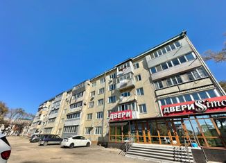 Продается 2-комнатная квартира, 50.2 м2, Уссурийск, улица Некрасова, 152