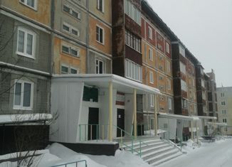 Продажа 2-комнатной квартиры, 51.8 м2, Алапаевск, улица Флегонта Кабакова, 28