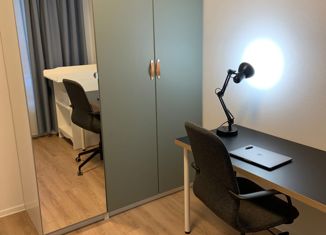 Трехкомнатная квартира на продажу, 54.7 м2, Москва, Боровское шоссе, 2к3, ЖК Мещерский Лес