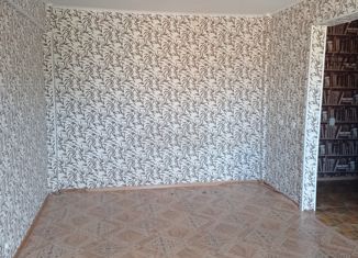 Аренда 2-ком. квартиры, 46 м2, Юрга, улица Кирова, 18