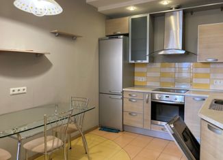 Аренда 3-комнатной квартиры, 90 м2, Санкт-Петербург, Пулковская улица, 10к1, Пулковская улица