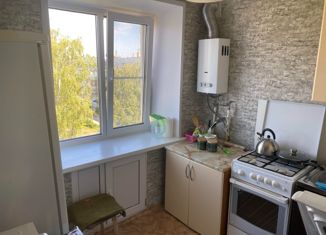 Сдам 3-ком. квартиру, 50 м2, Ковров, улица Фёдорова, 91