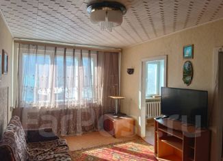 Продам 4-ком. квартиру, 64 м2, Дальнегорск, улица Химиков, 3А