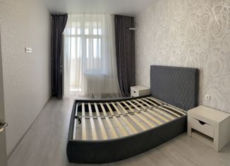 Сдается в аренду двухкомнатная квартира, 60 м2, Краснодар, улица им. Героя Яцкова И.В., 19, микрорайон Губернский