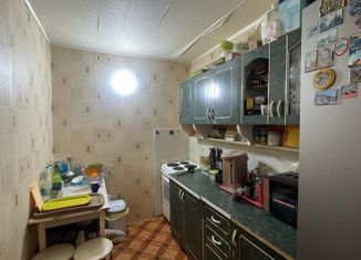 Продаю двухкомнатную квартиру, 35.2 м2, Зеленодольск, улица Комарова, 2
