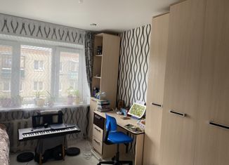 Продаю комнату, 95.2 м2, Сергиев Посад, Московская улица, 17